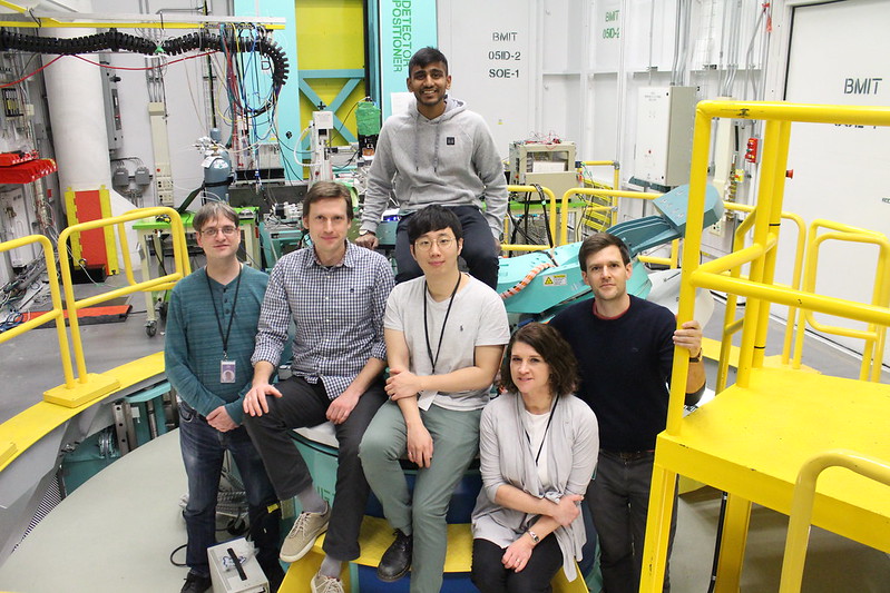 (Left to right) Adam Webb (CLS), Sergey Gasilov (CLS), Manojkumar Balakrishnan (U of T), Jason Keonhag Lee (U of T), Denise Miller (CLS), Kieran Fahy (U of T) on the BMIT beamline at the CLS.