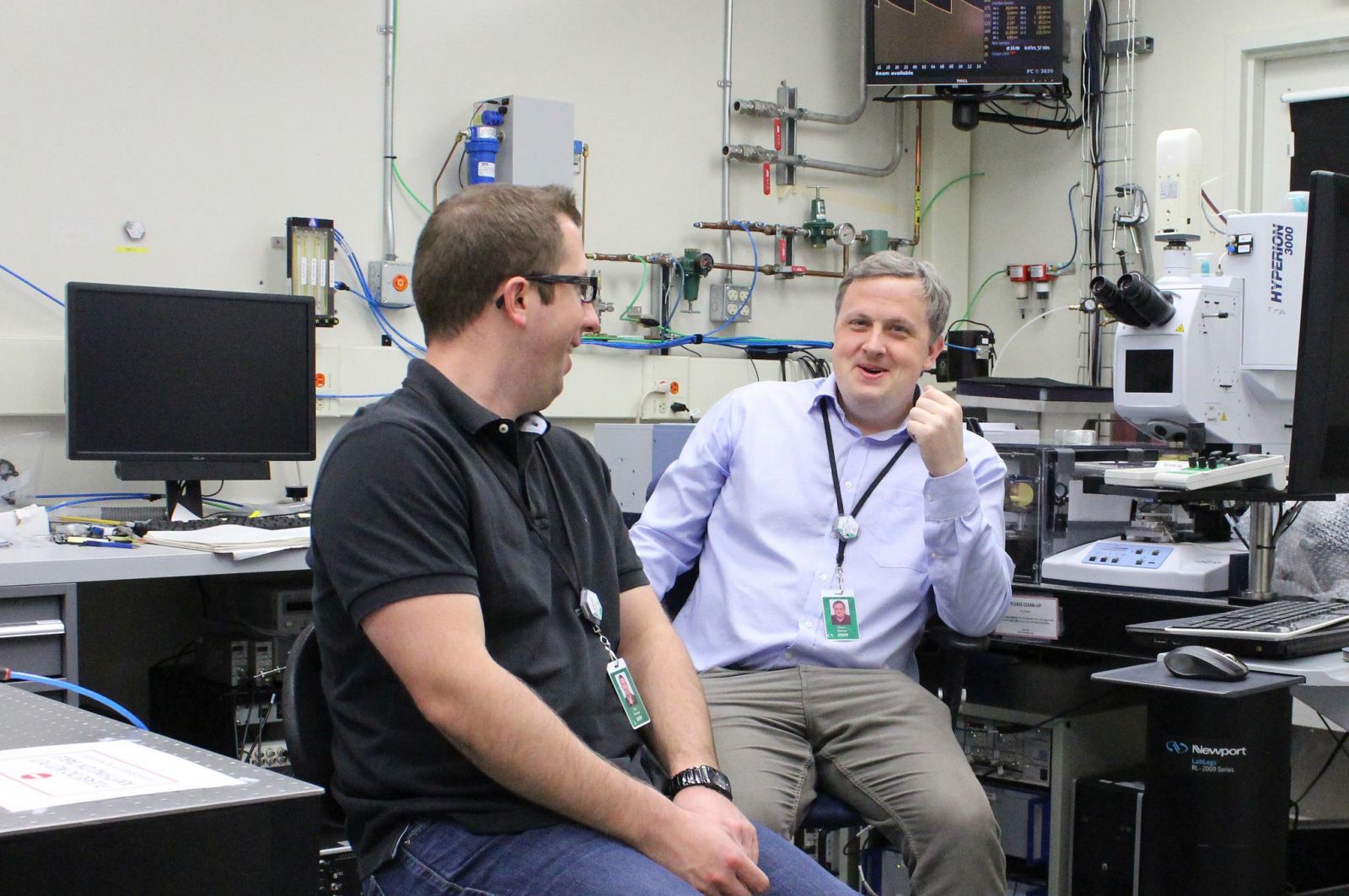Prof. Owen Addison (right) with co-author Dr. Dan Romanyk, from the University of Alberta, at the MidIR beamline at the CLS, which they used for their experiment.
