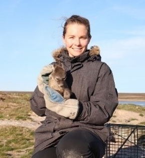 Kayla is a PhD Graduate student from the Department of Microbiology from the Western College of Veterinary Medicine at the University of Saskatchewan.
